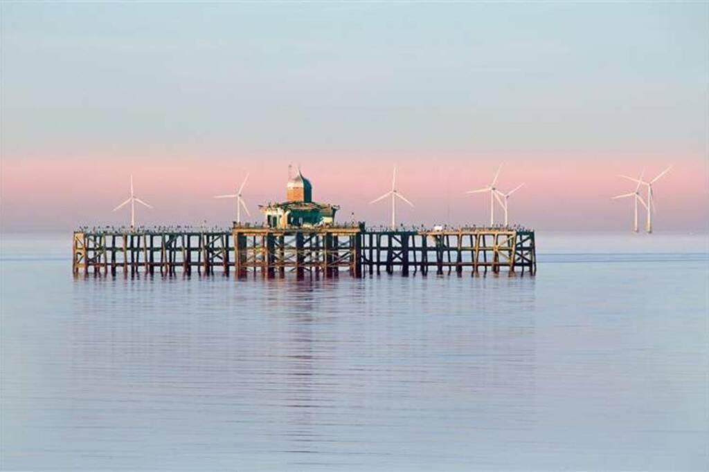 Grand 2 Bed Georgian Apartment At Florence House With King Bed, In The Heart Of Herne Bay & 300M From Beach 外观 照片